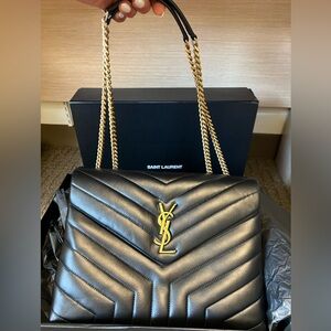 (New in box) YSL Loulou Medium Quilted Leather